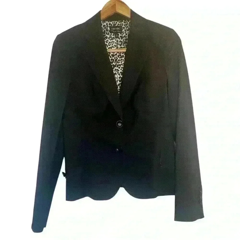 Nicole By Nicole Miller‎ Professional Black Pinstripe Blazer Size 6 Two Button